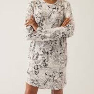 ATHLETA – NWT – Size M Petite - Balance Printed Dress - SOOO SOFT!